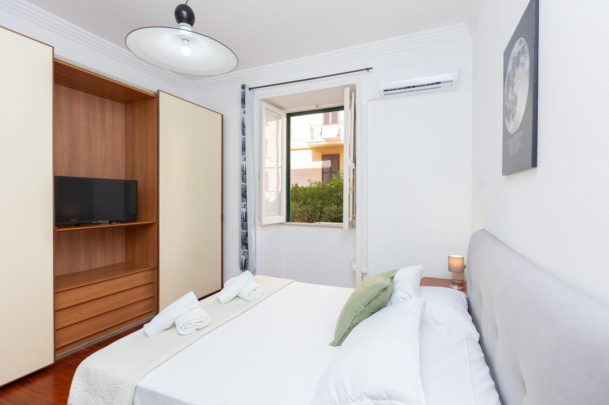 Apartment Faleria Second By In Rom
